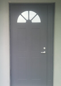 lauko durų galerija 133