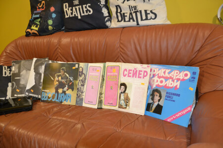 vinilų galerija 326